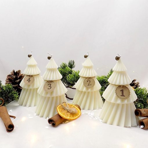 Fenyő formájú adventi gyertya (4 db/csom) 