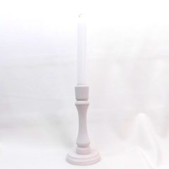 Fehér fa gyertyatartó, szálgyertyával ∅:8x17cm