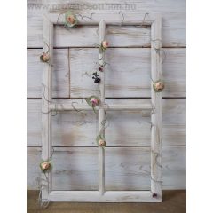 Shabby chic ablakkeret, szárazvirág girlanddal. 38x60, 