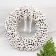 Fehér hóbogyós koszorú, ledes világítással ∅:31cm 