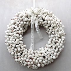 Fehér hóbogyós koszorú, ledes világítással ∅:28cm