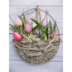 Drót virágtartó tulipánnal, falidísz, ajtódísz. 36x27