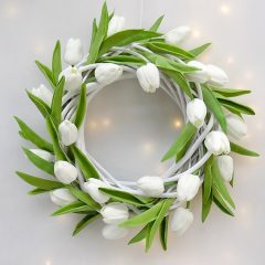 Fehér tulipános ajtódísz, ∅:40 cm