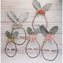 Nyuszifejek szárazvirág, vagy selyemvirág dekorációval.